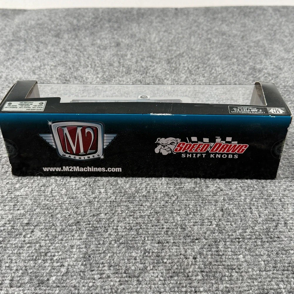 M2 Machines Auto-Hauler 1:64 Blue Dodge L600 Charger R36 Speed Dawg HEMI